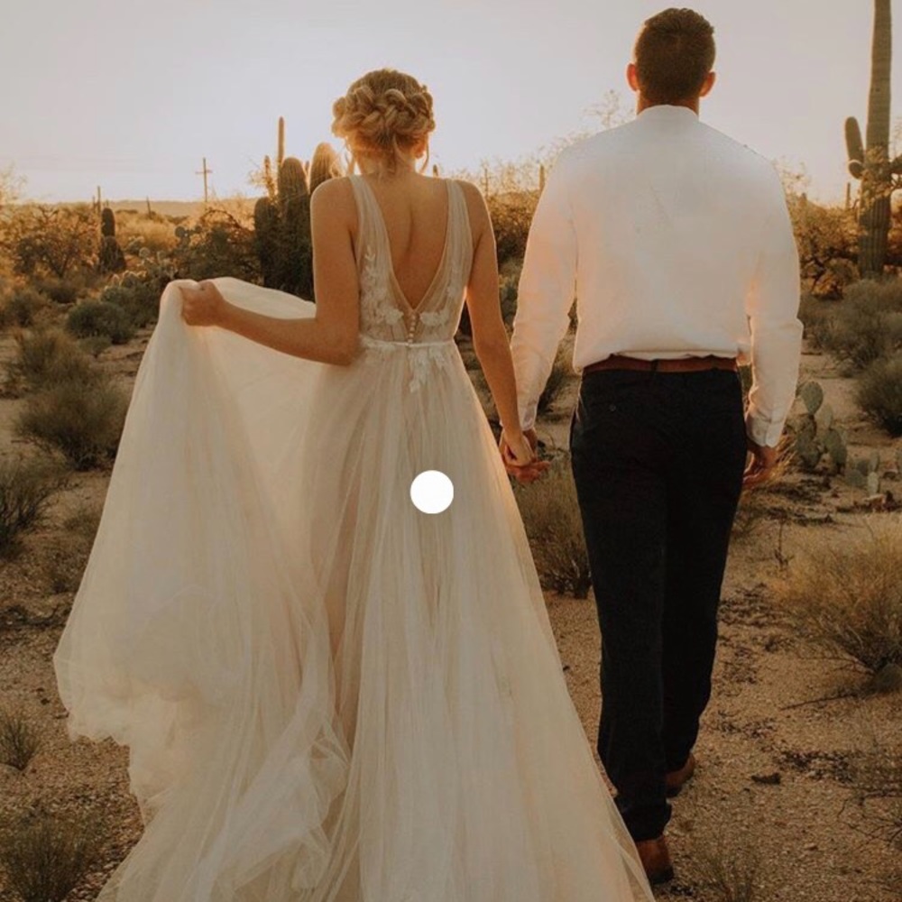 BHLDN Ricarda Gown - Picture 2 of 8